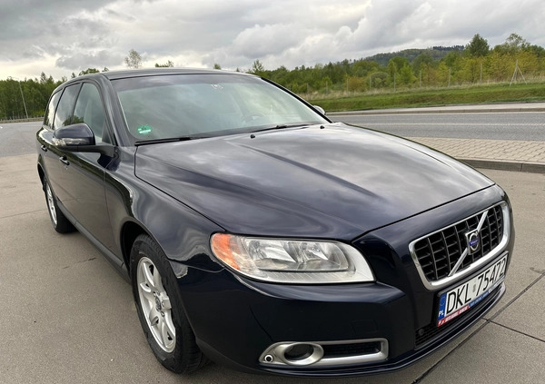 Volvo V70 cena 24800 przebieg: 274000, rok produkcji 2009 z Kłodzko małe 781